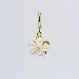 Bridgette Flower Charm CH-275