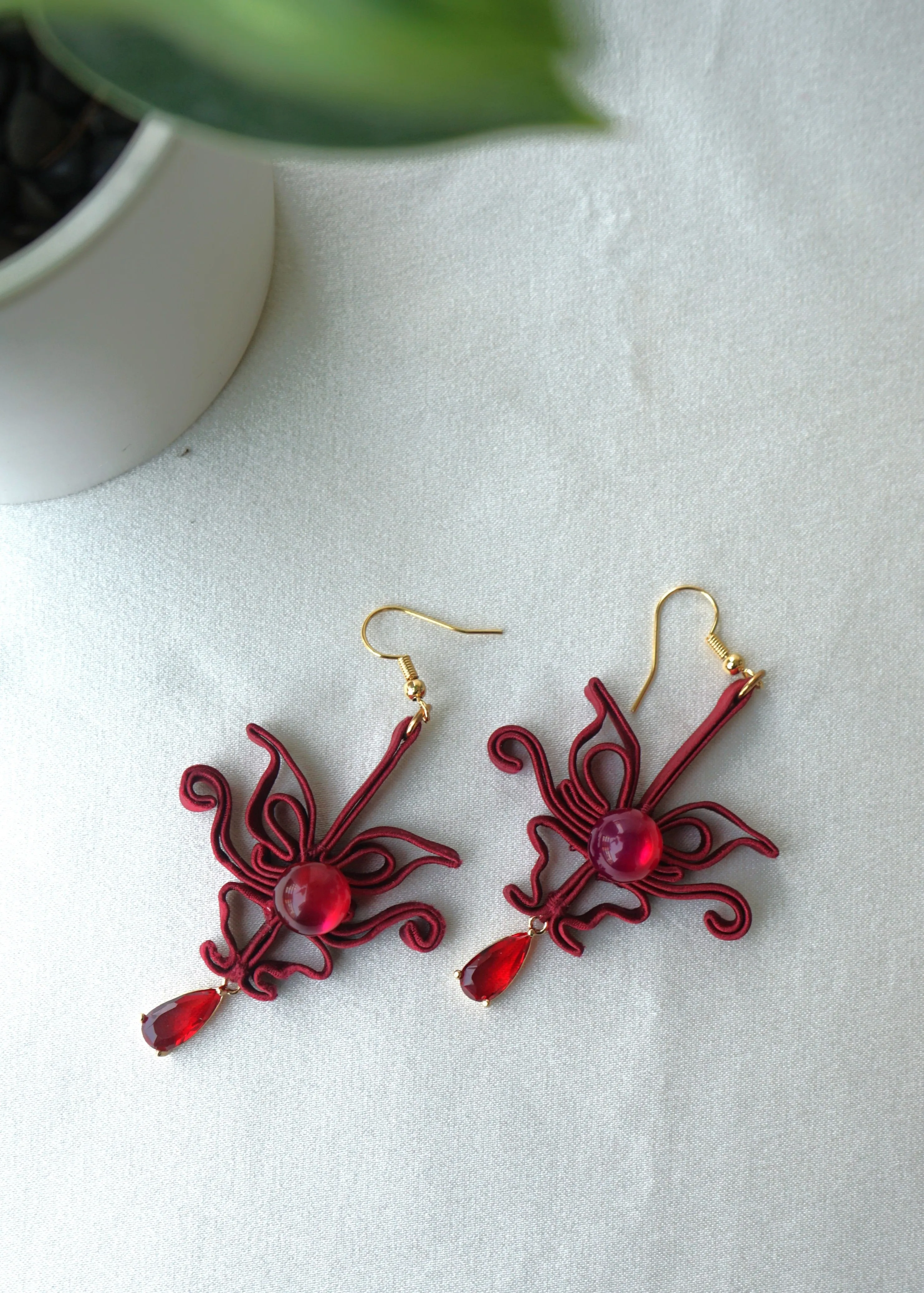 Butterfly Pankou Earrings w Beads (Fuchsia)