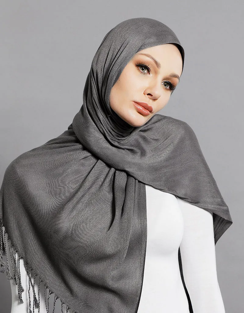 Modelle Twisted Scarves - Shades of Black